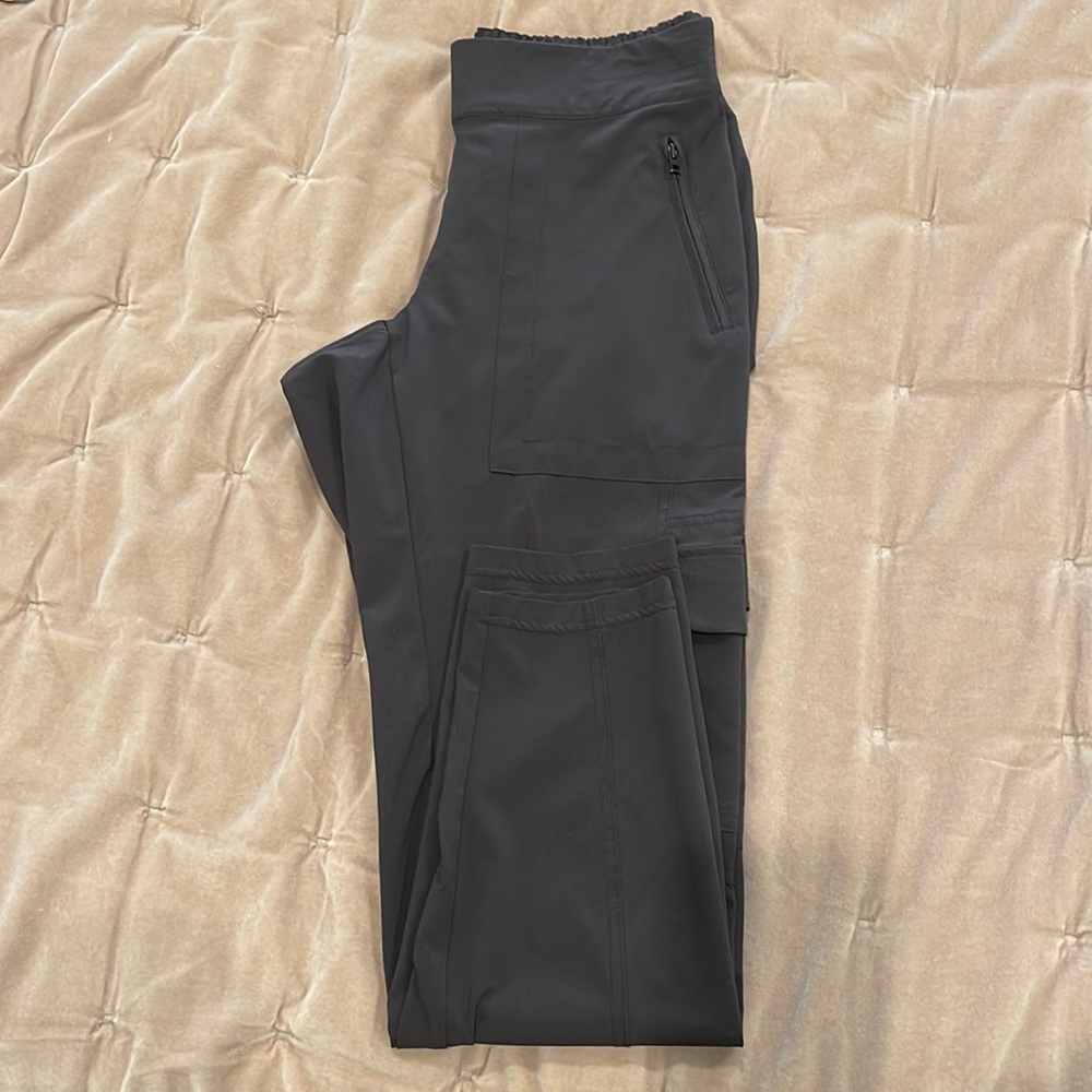 Athleta Chelsea Cargo